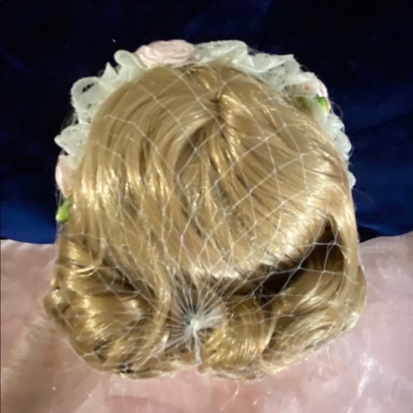 Vintage 1980’s Bradley’s Doll Daysha - Picture 5 of 11